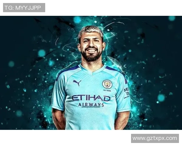 足球巨星成长轨迹与传奇故事揭示球场背后的奋斗与荣耀